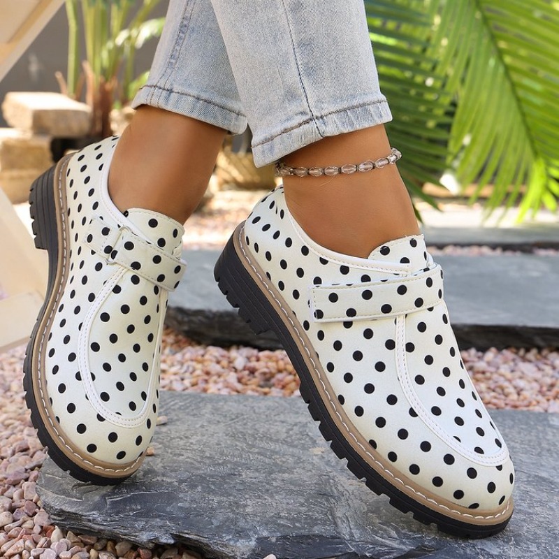 Casual Low-top Shoes for Sprin - مراجعة Velcro Hook Loop وسعره