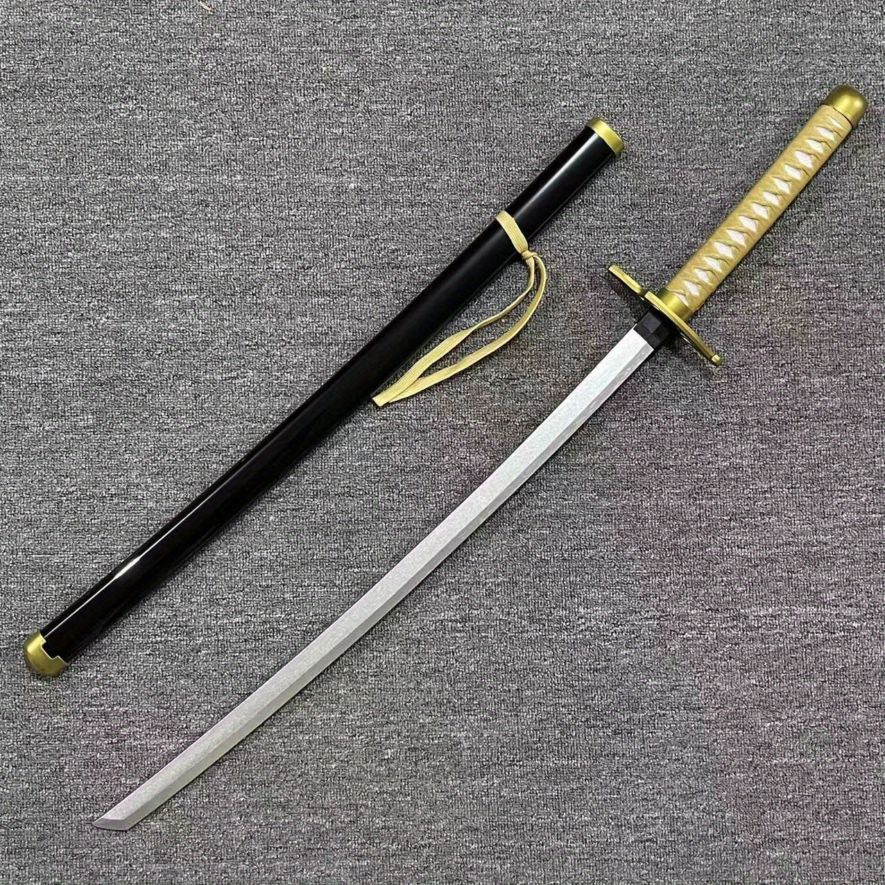 40inch Ulquiorra Cifer Katana  - مراجعة Cosplay Prop Katana وسعره