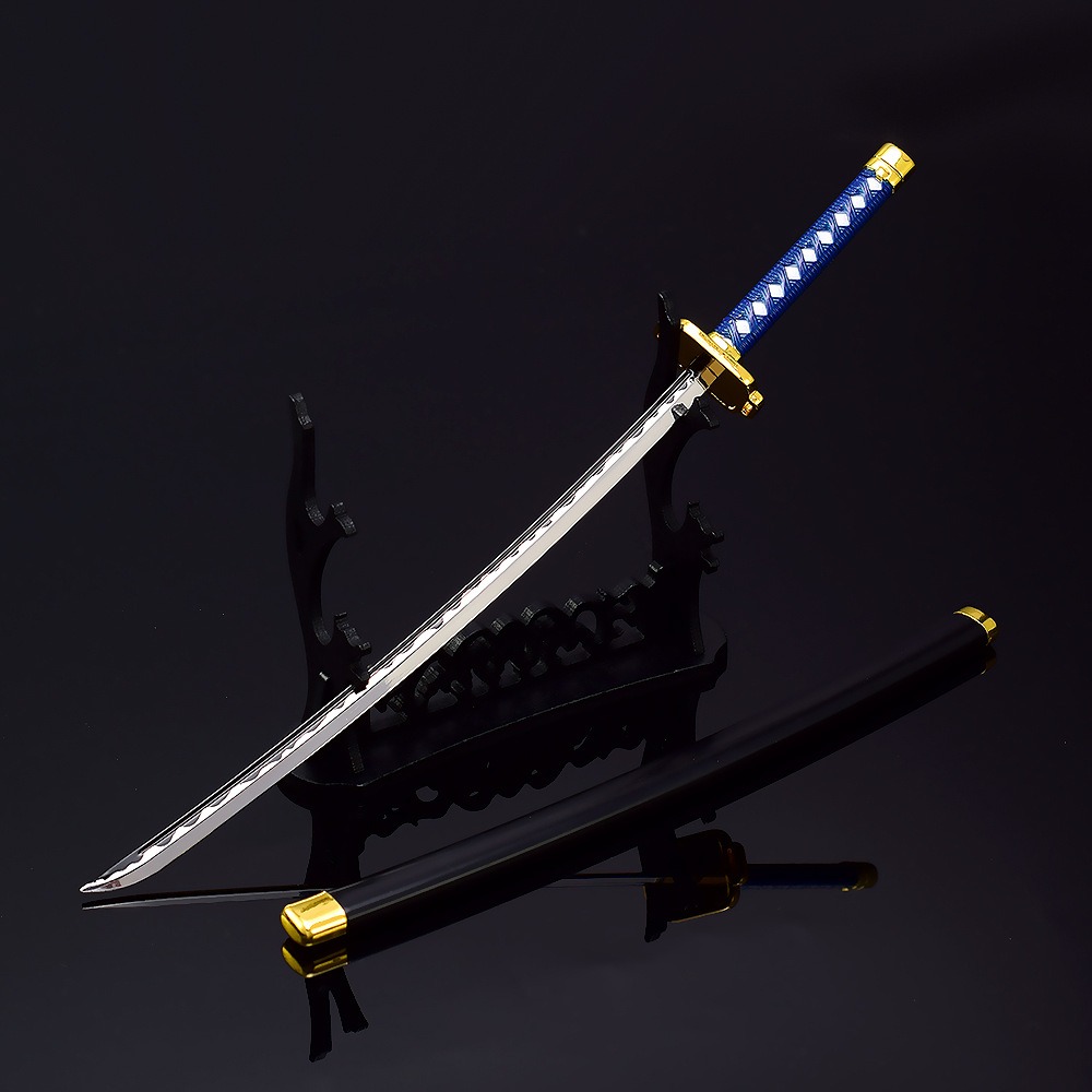 Final  F7 Peripheral Fantasy V - مراجعة Cosplay Prop Katana وسعره