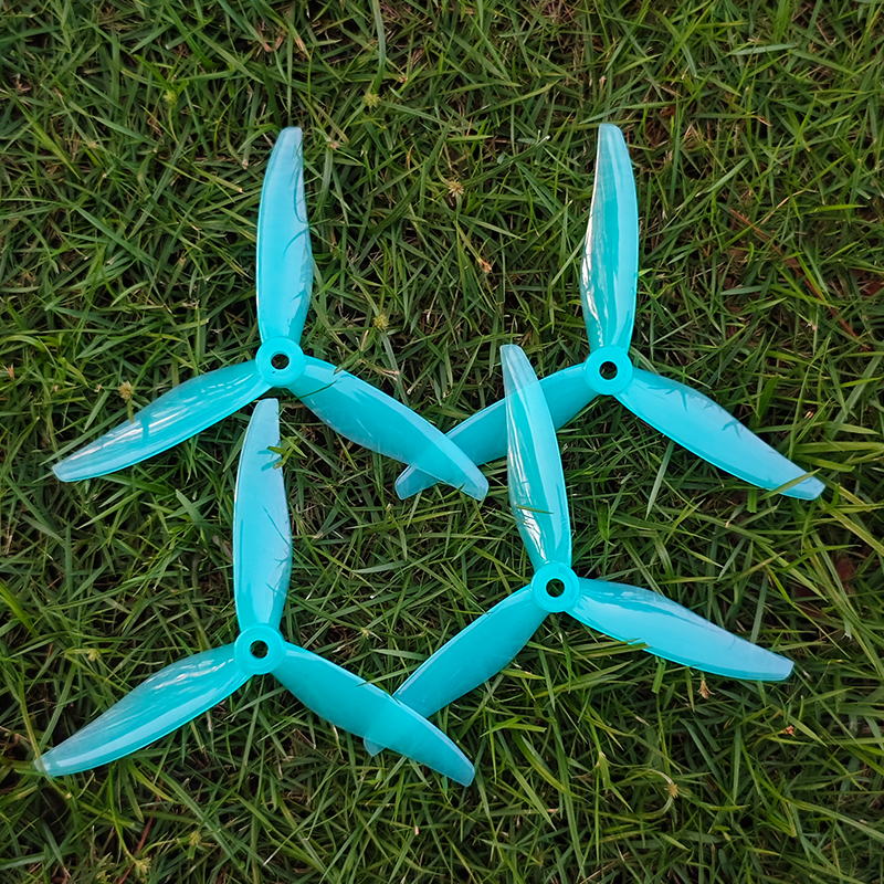 2/4Pairs T51366 3-Blade Propel - مراجعة Ekko Cosplay Prop وسعره