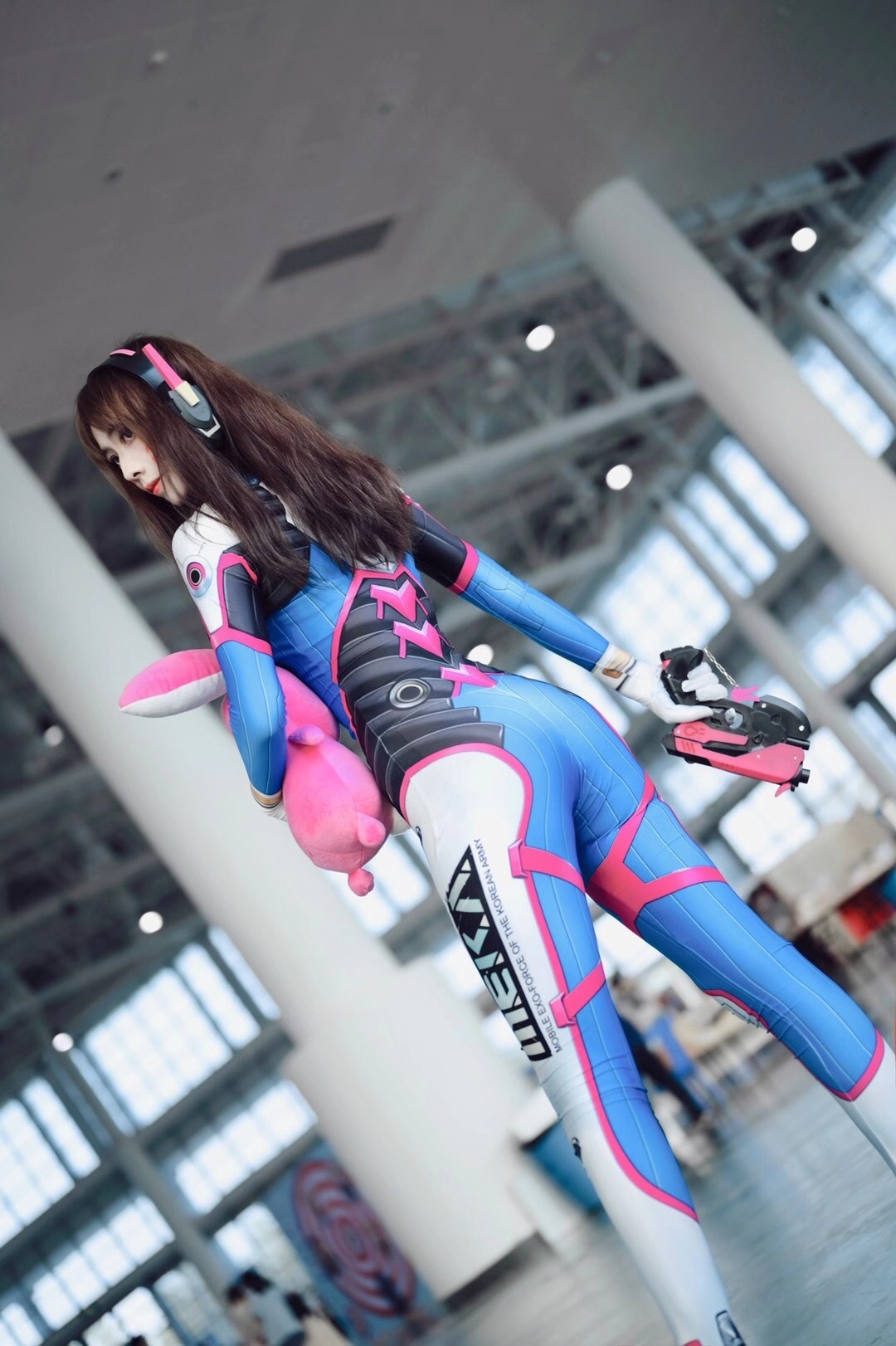 Female dva Cosplay Costumes Su - مراجعة Dva Cosplay Prop وسعره