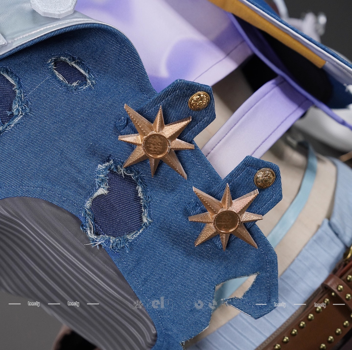 Feast on This Shore Amanda Gad - مراجعة Cosplay Prop Bag وسعره
