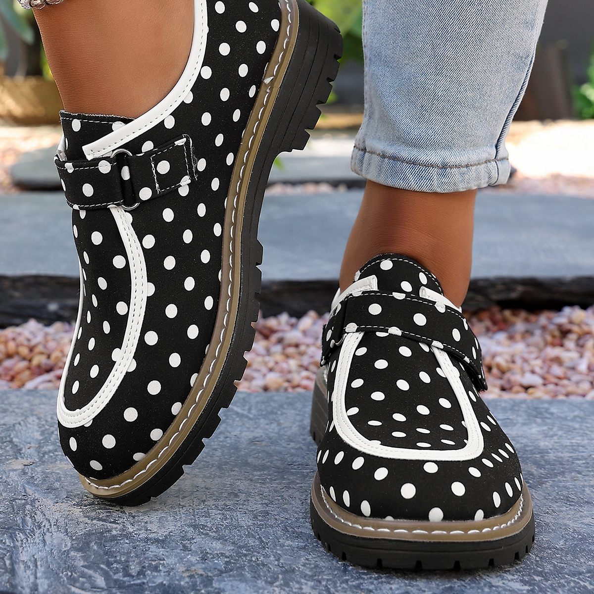 Women's Large Size Fashionable - مراجعة Velcro Hook Loop وسعره